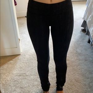 Classic Straight leg Lululemon pant